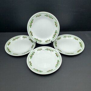 Corelle Holly Days Bread Plates Holly Leaves Berries Dessert Appetizer Plates